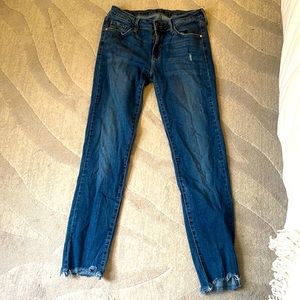 JUSTBLACK. slight frayed skinny jeans